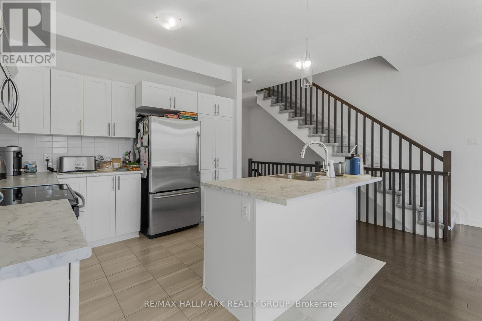 132 Turquoise Street, Clarence-Rockland, ON - Indoor Photo Showing Kitchen With Stainless Steel Kitchen