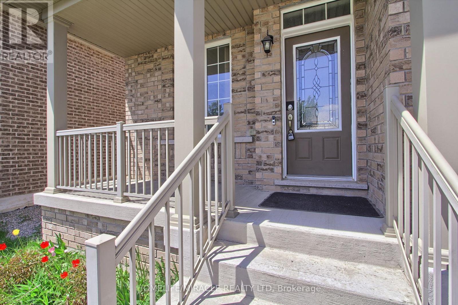 992 Green Street, Innisfil, ON - Outdoor