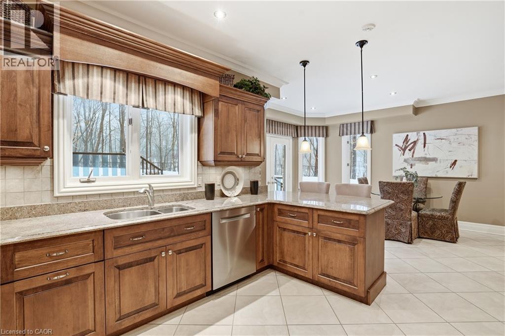1121 Forestvale Drive, Burlington, ON - Indoor Photo Showing Kitchen With Double Sink