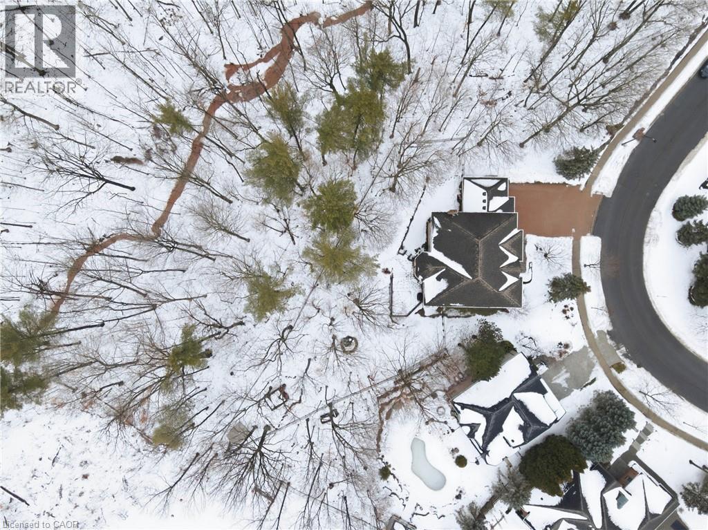 1121 Forestvale Drive, Burlington, ON - Outdoor