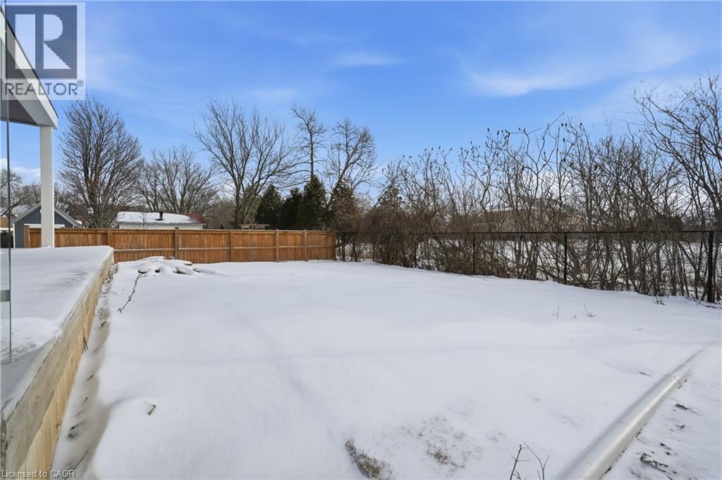 36 Windermere Road, Hamilton, ON - Outdoor