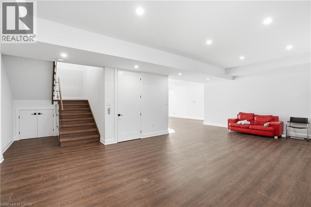 36 Windemere Road, Hamilton, ON - Indoor Photo Showing Other Room