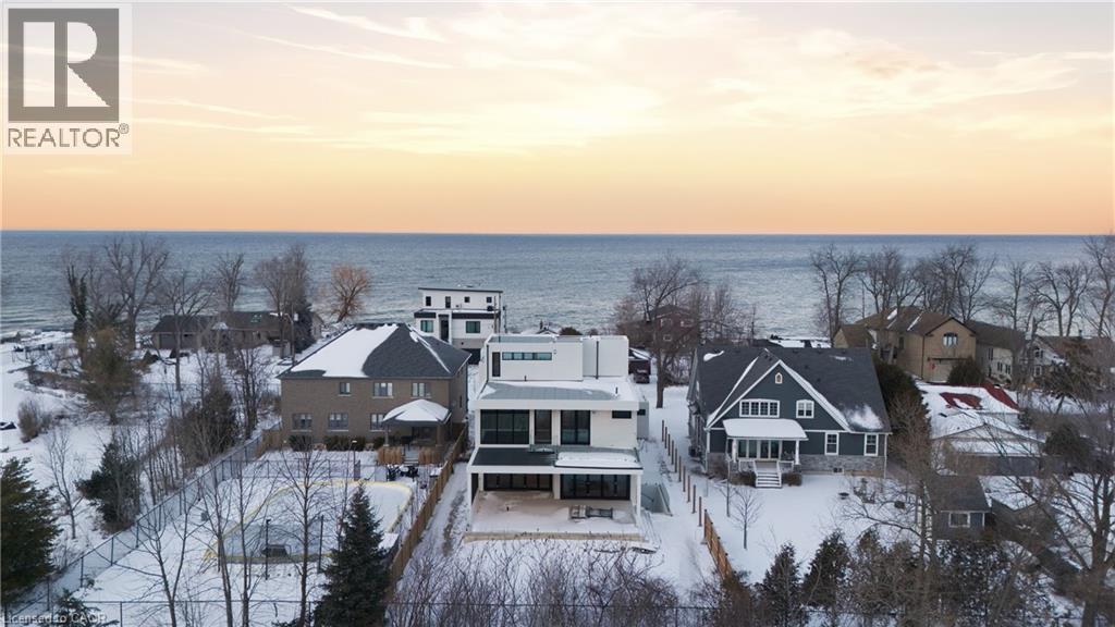 36 Windemere Road, Hamilton, ON - Outdoor With Body Of Water