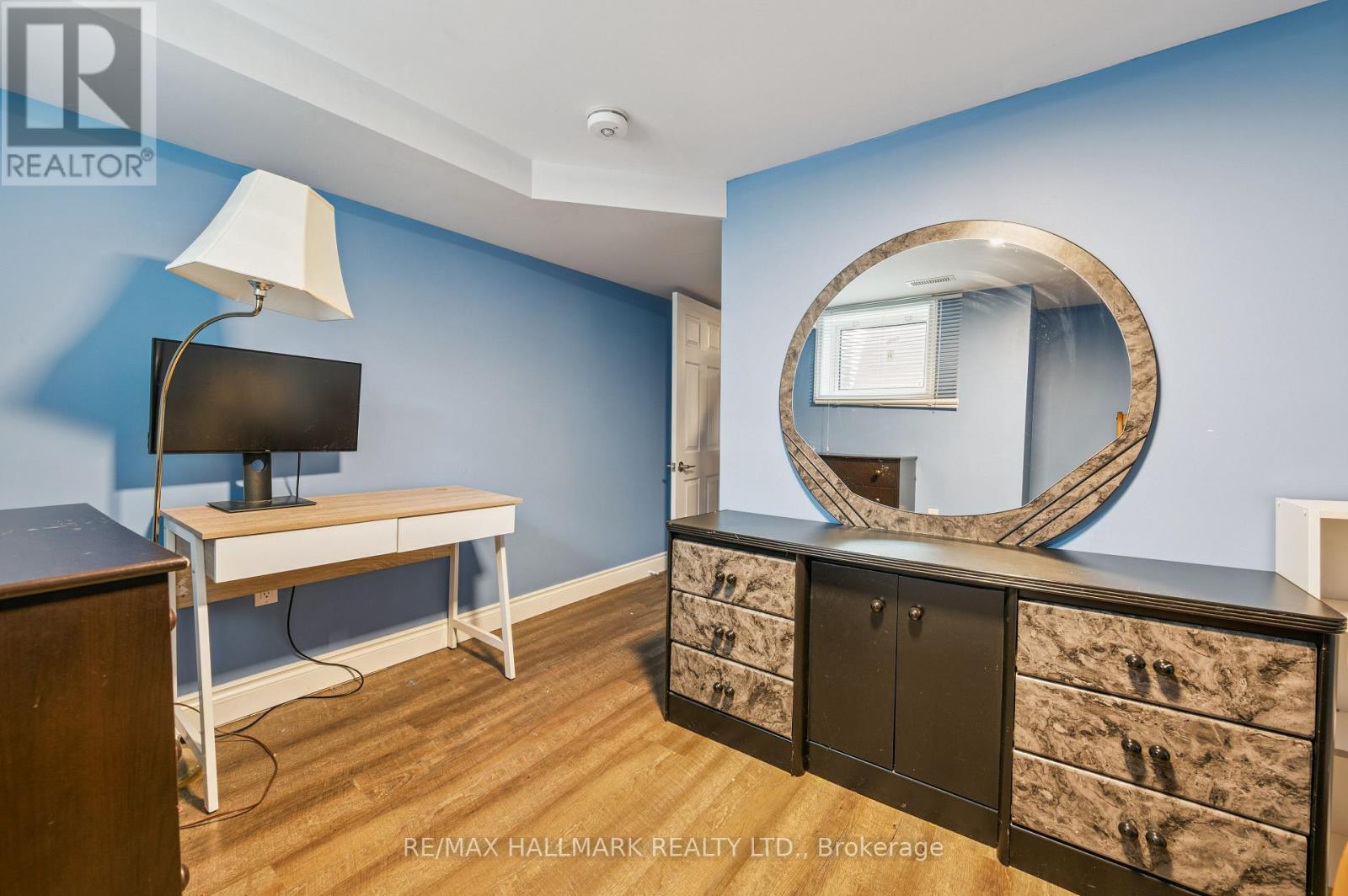 25 - 288 Westcourt Place, Waterloo, ON - Indoor