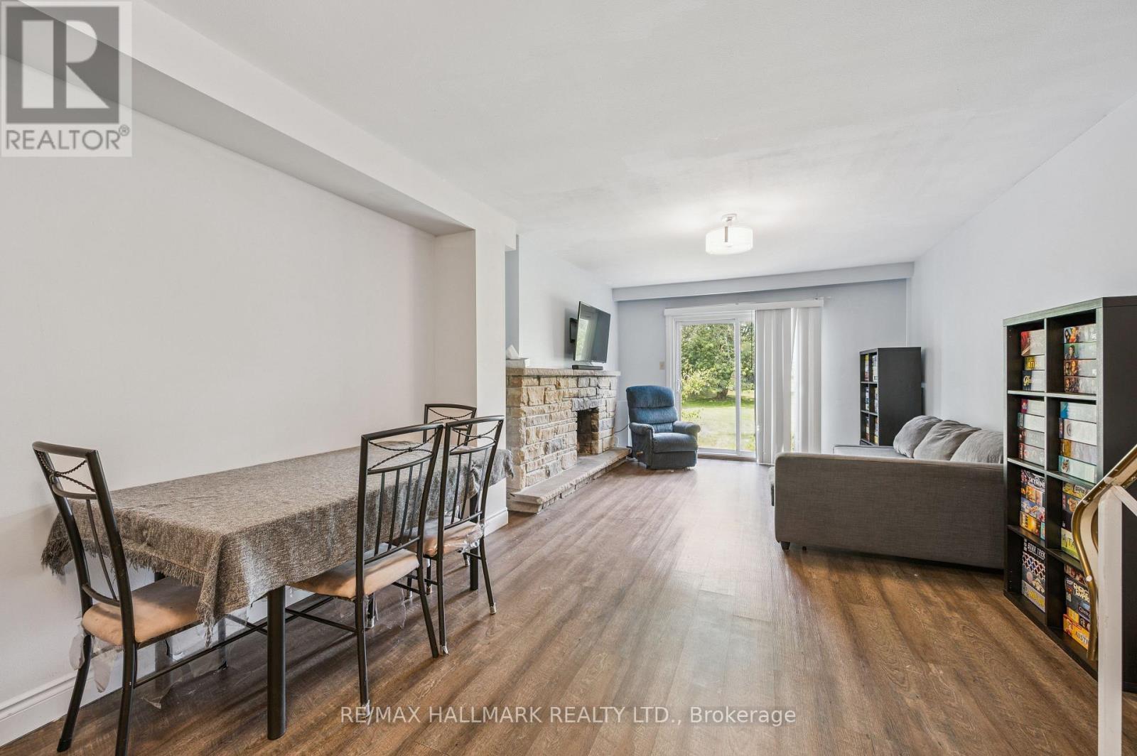 25 - 288 Westcourt Place, Waterloo, ON - Indoor