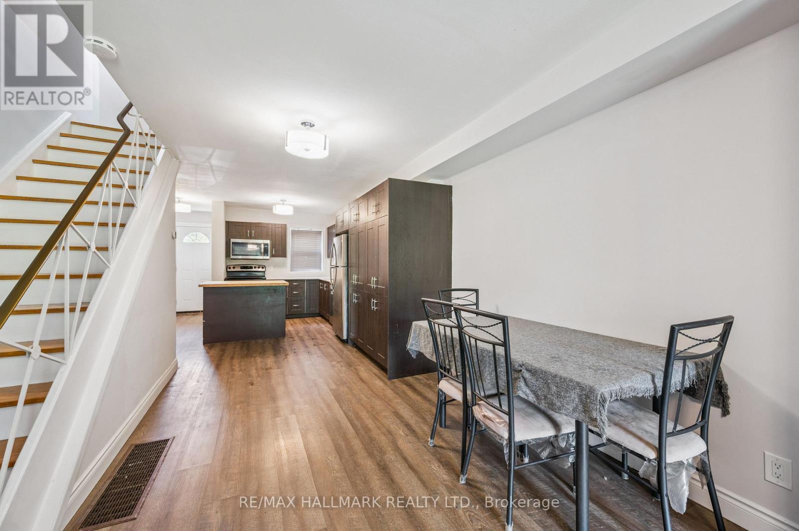 25 - 288 Westcourt Place, Waterloo, ON - Indoor Photo Showing Dining Room
