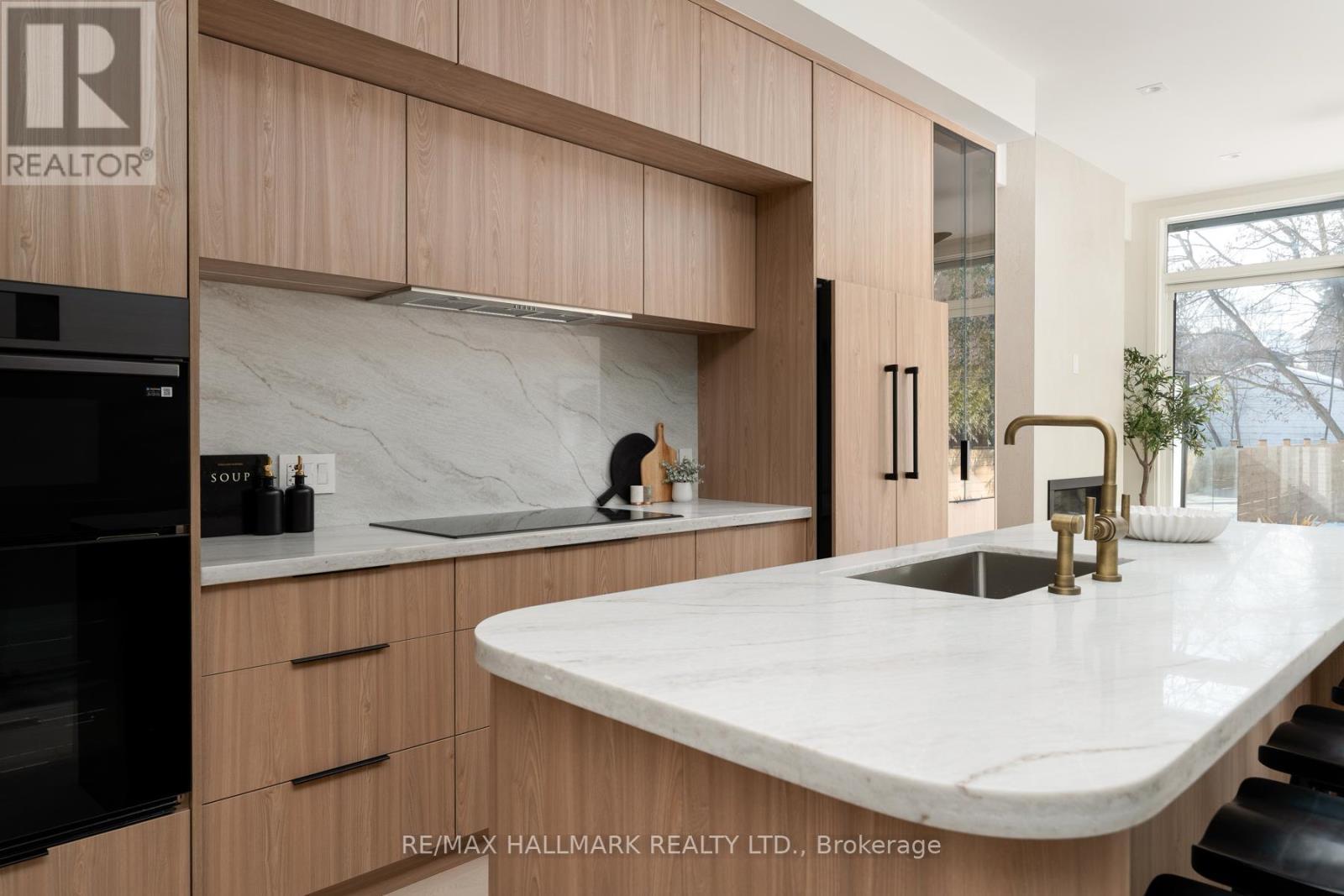 72 Marmot Street, Toronto, ON - Indoor Photo Showing Kitchen
