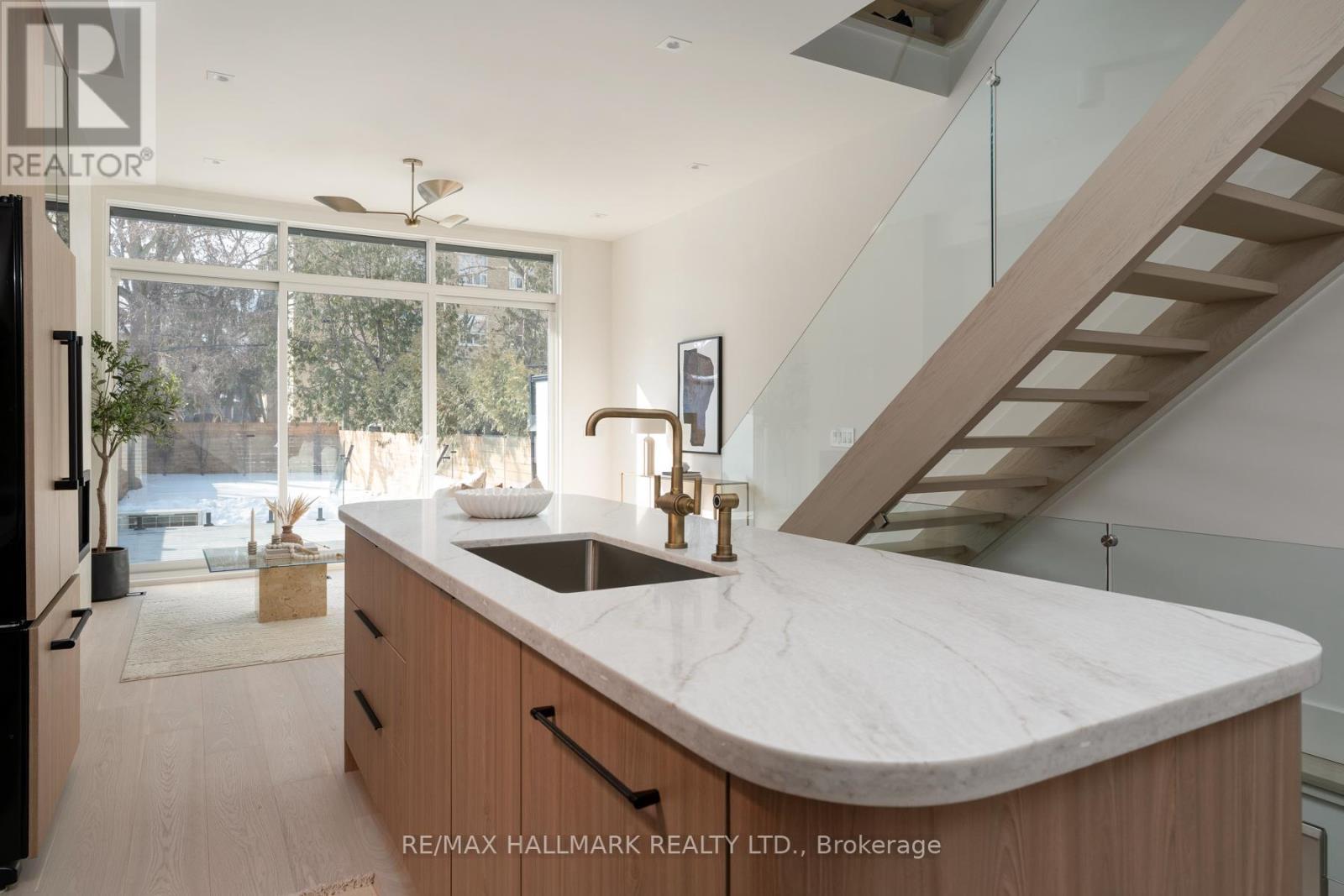72 Marmot Street, Toronto, ON - Indoor Photo Showing Kitchen
