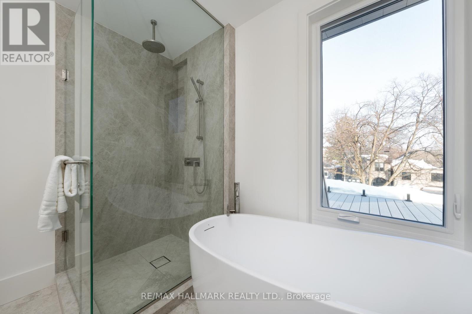 72 Marmot Street, Toronto, ON - Indoor Photo Showing Bathroom