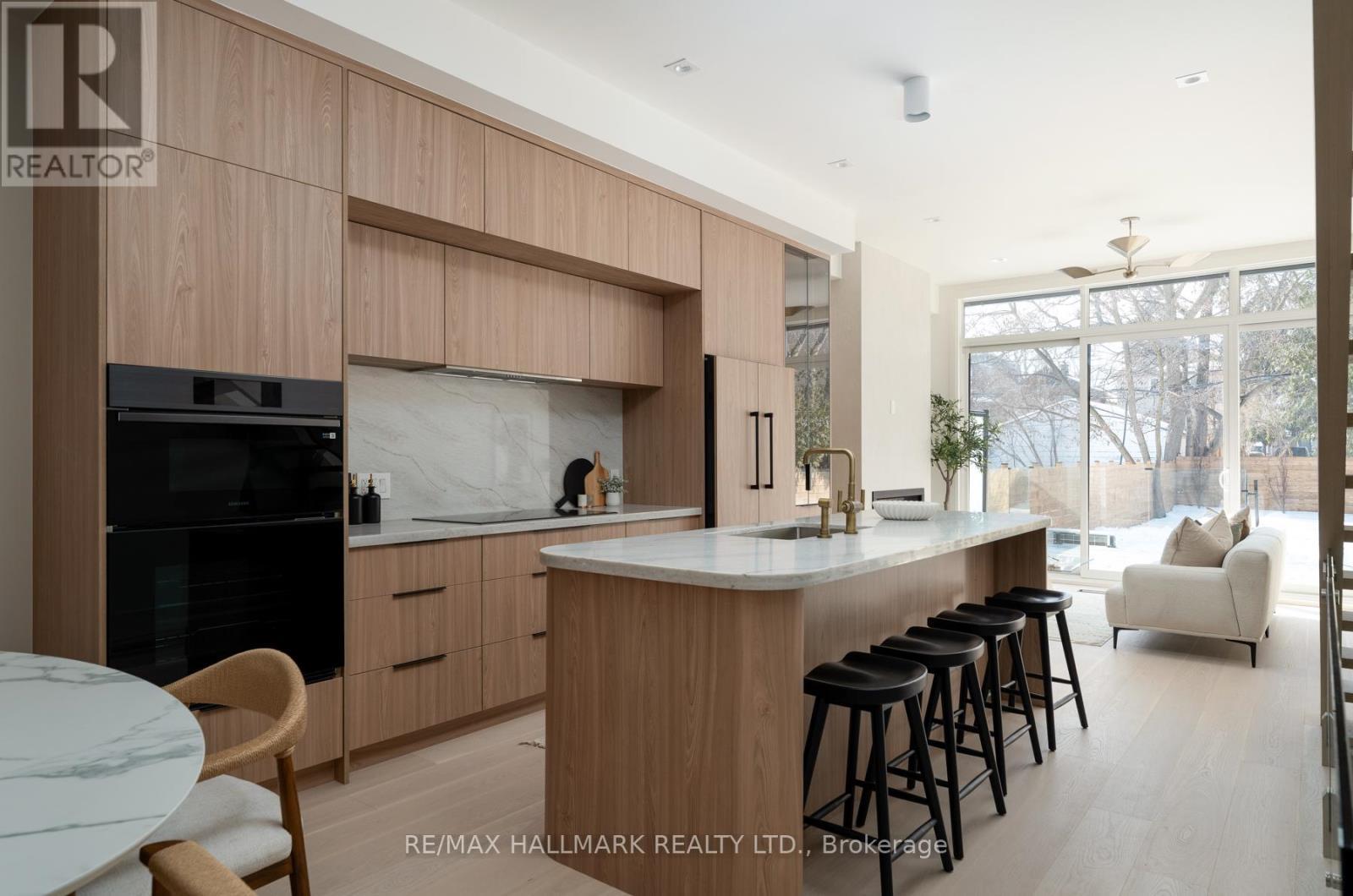 72 Marmot Street, Toronto, ON - Indoor Photo Showing Kitchen