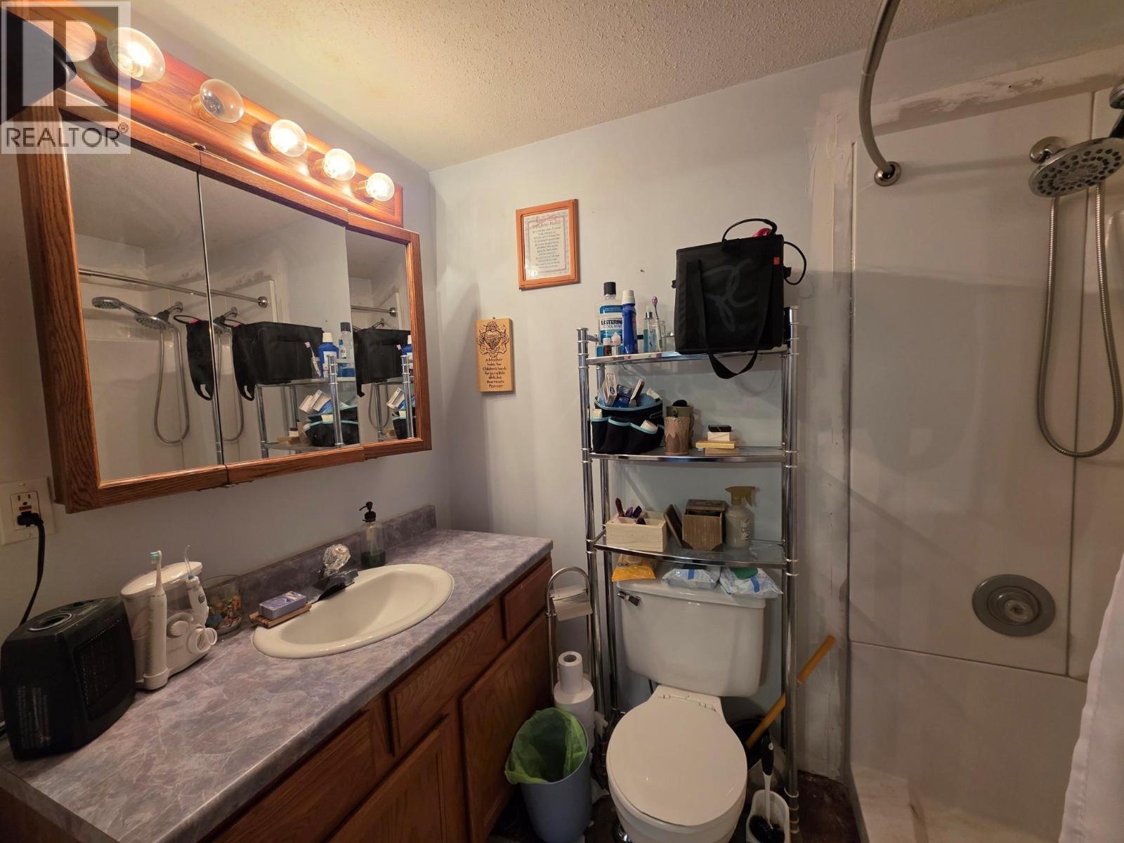 4300 Victoria Avenue E, Grand Forks, BC