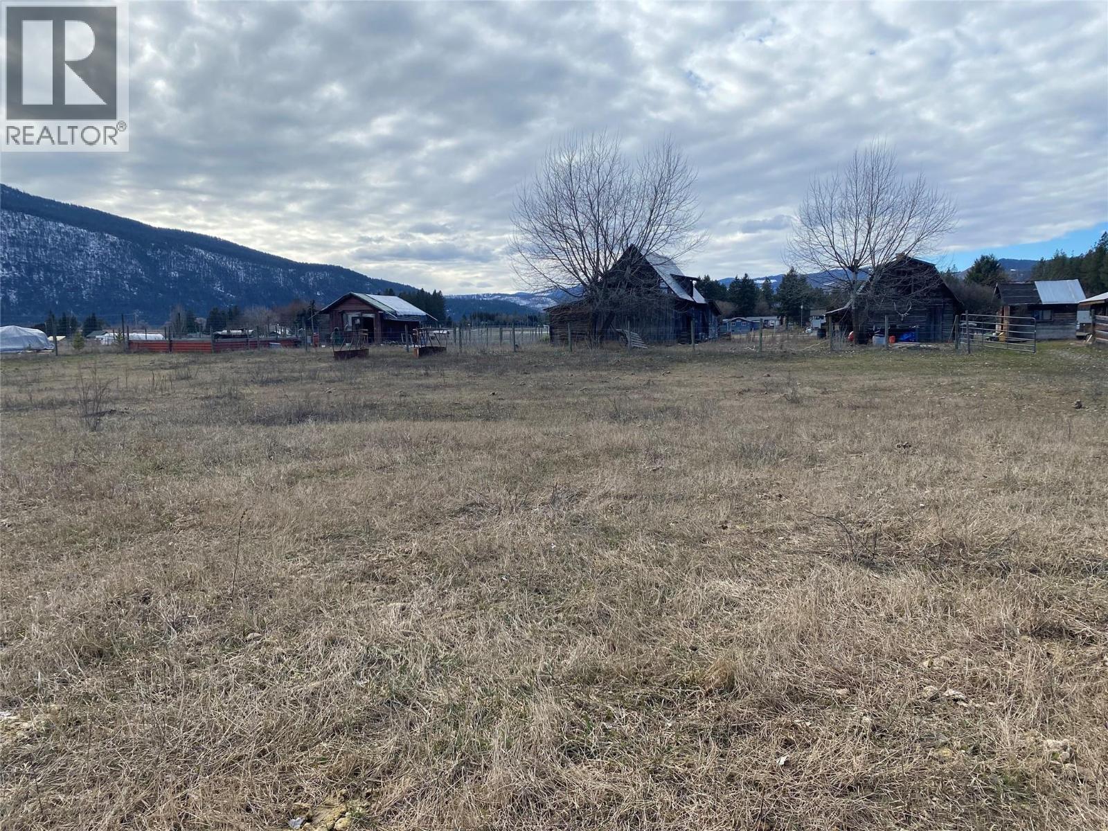 5945 Darcy Road, Grand Forks, BC - Outdoor With View