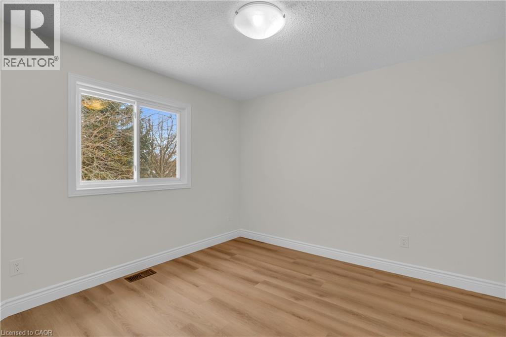 1 Balfour Court, Guelph, ON - Indoor Photo Showing Other Room