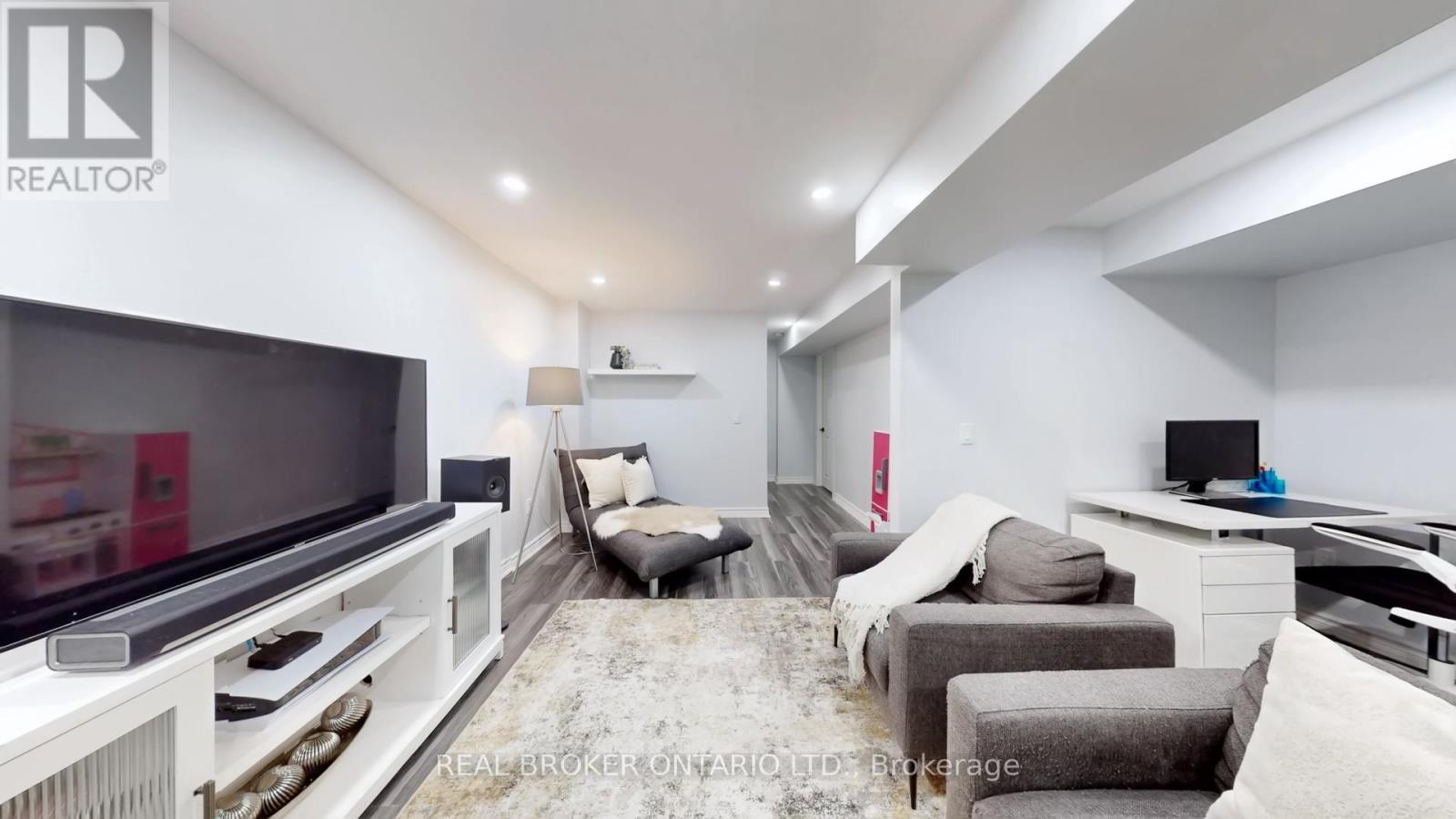 51 Unsworth Crescent, Ajax, ON - Indoor