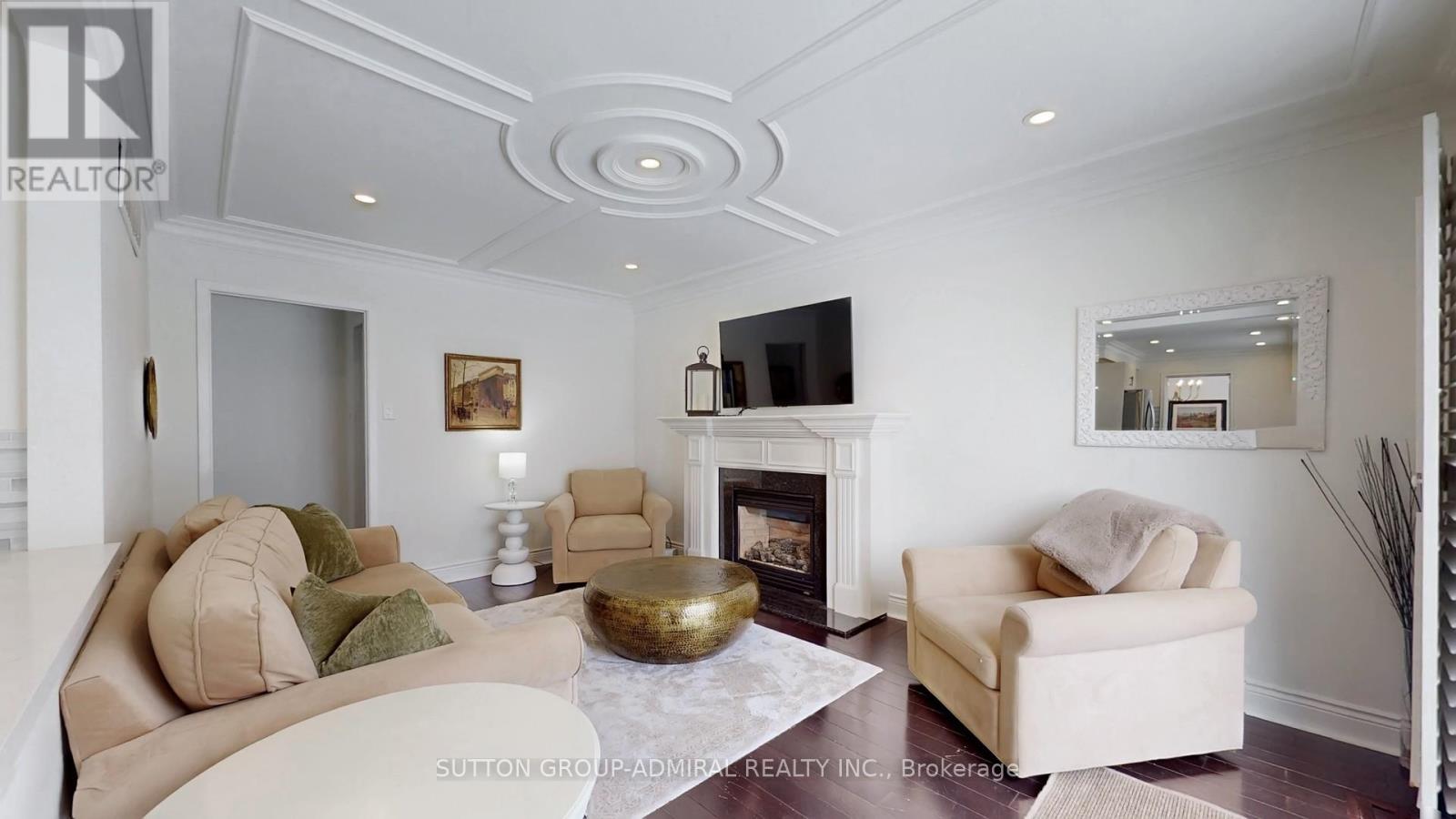 78 Thorny Brae Drive, Markham, ON - Indoor Photo Showing Living Room With Fireplace