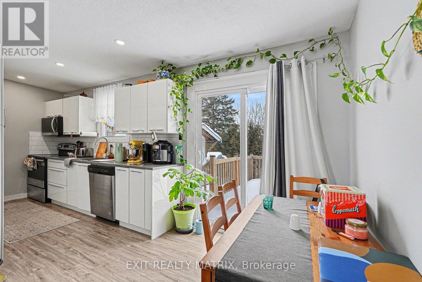 91 Sheldrake Drive, Ottawa, ON - Indoor