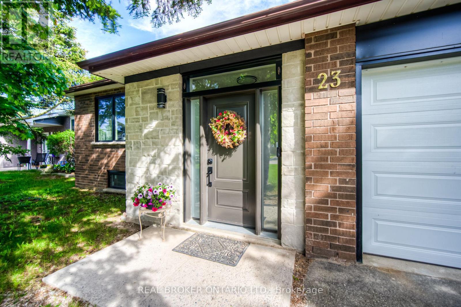 23 Carberry Road, Erin, ON - Outdoor With Exterior