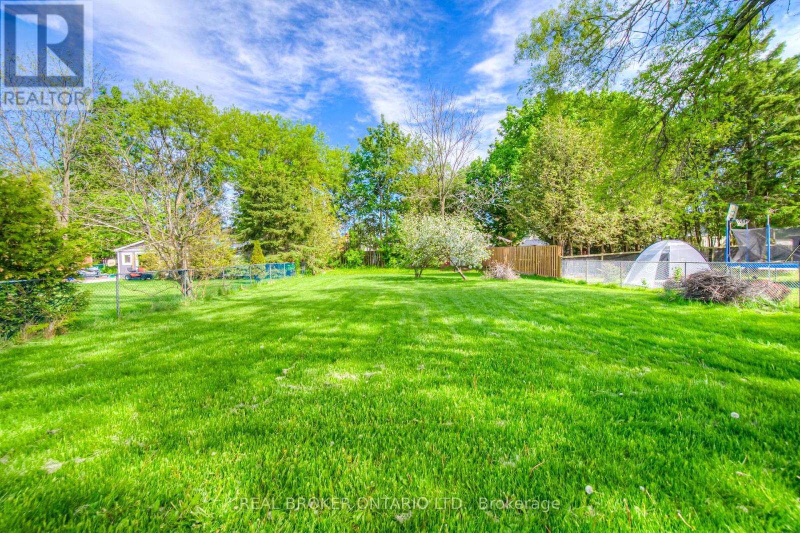 23 Carberry Road, Erin, ON - Outdoor