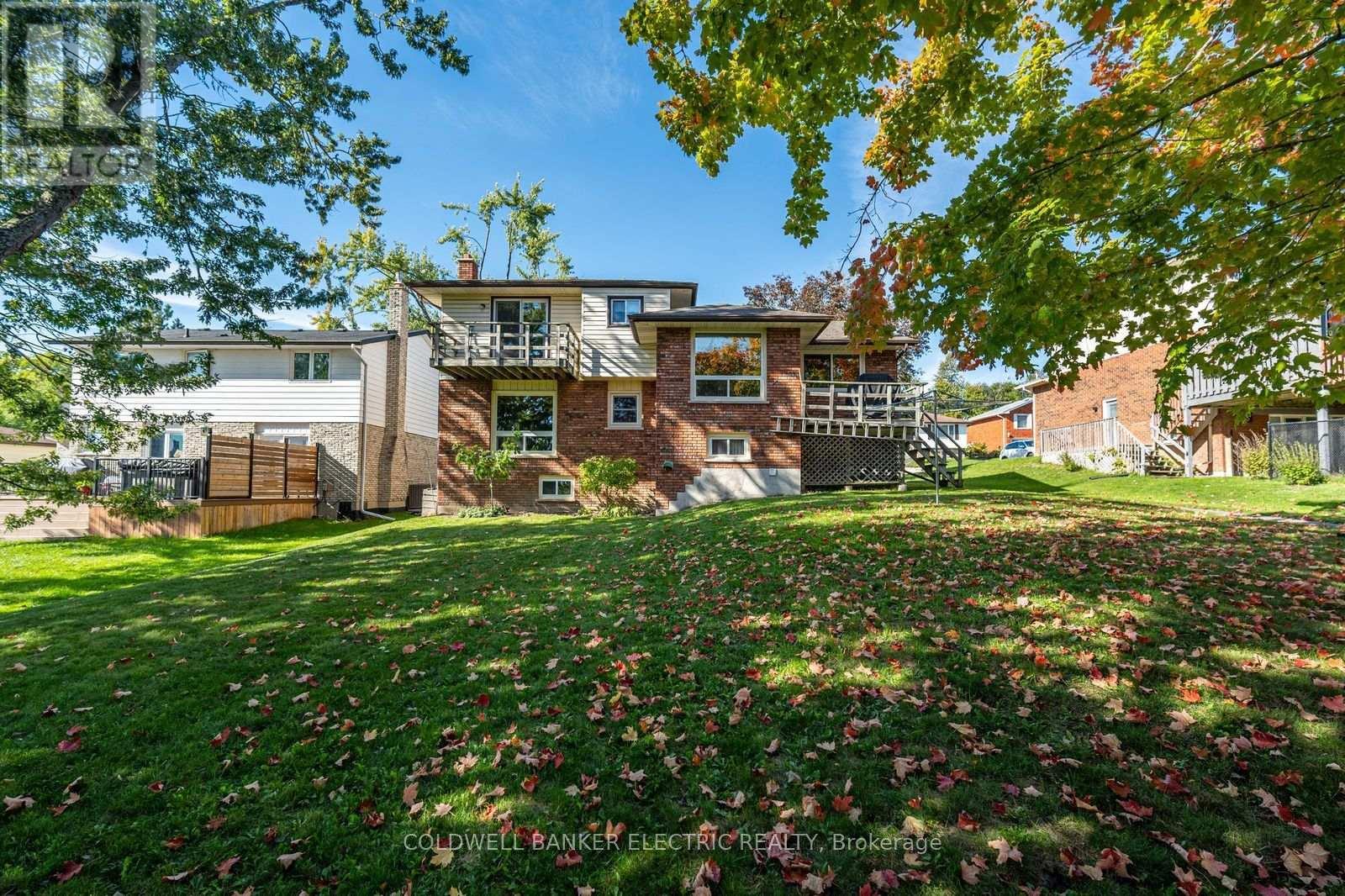 962 Golfview Road, Peterborough (Otonabee Ward 1), ON - Outdoor