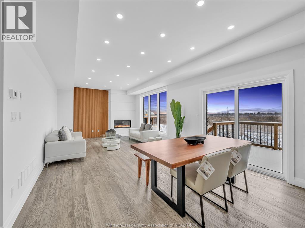 118 Bear Street, Essex, ON - Indoor