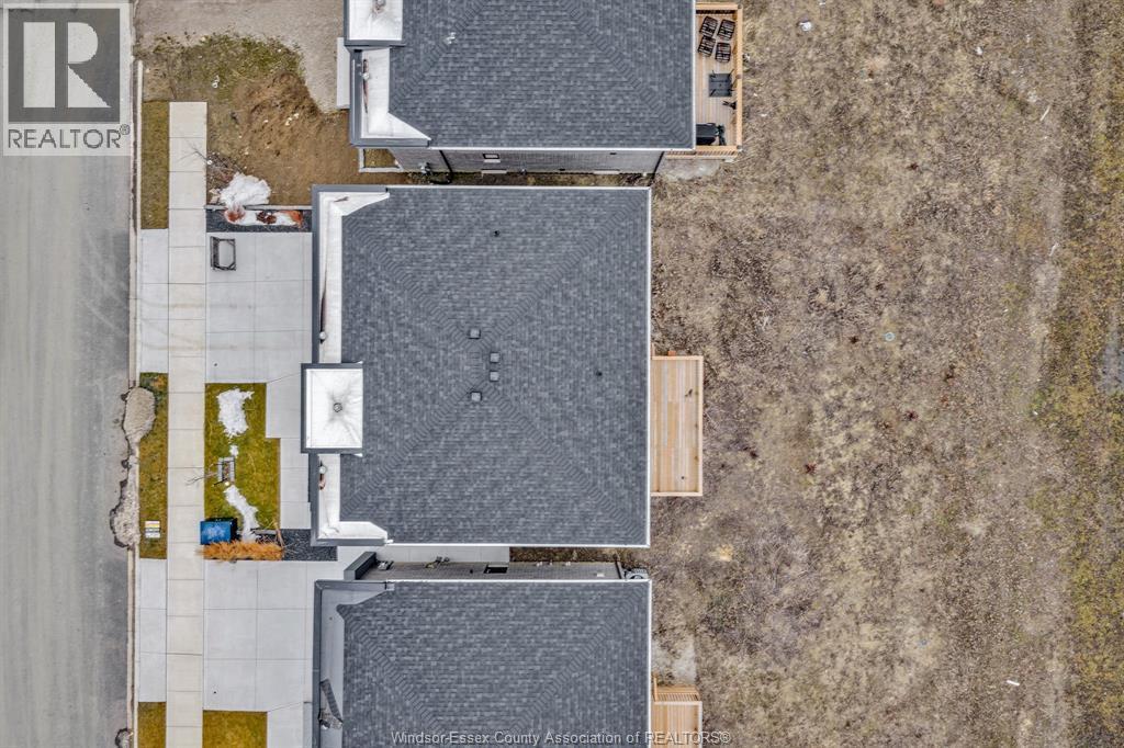 118 Bear Street, Essex, ON - Outdoor