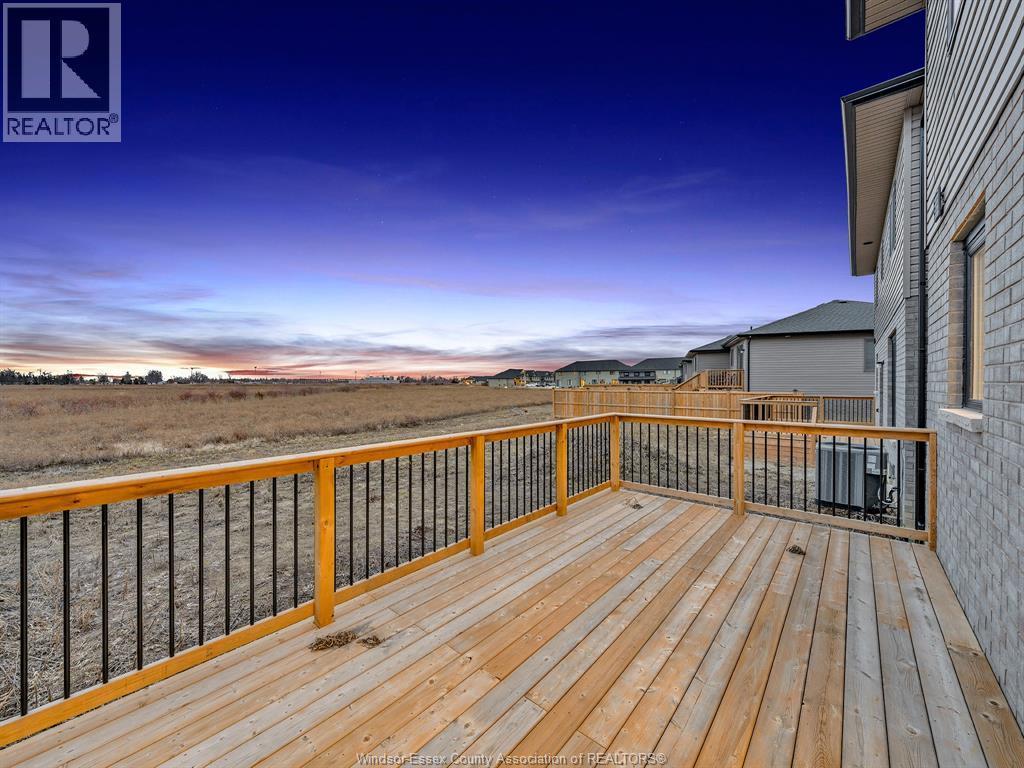 118 Bear Street, Essex, ON - Outdoor With Deck Patio Veranda With Exterior