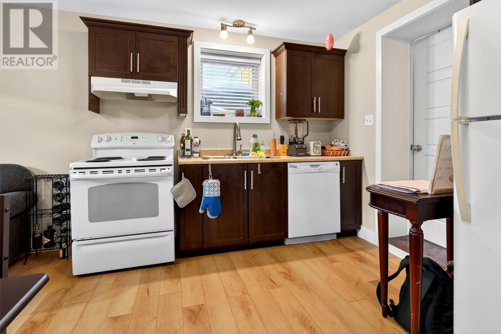 62 Chatwood Crescent, Conception Bay South, NL - Indoor Photo Showing Kitchen