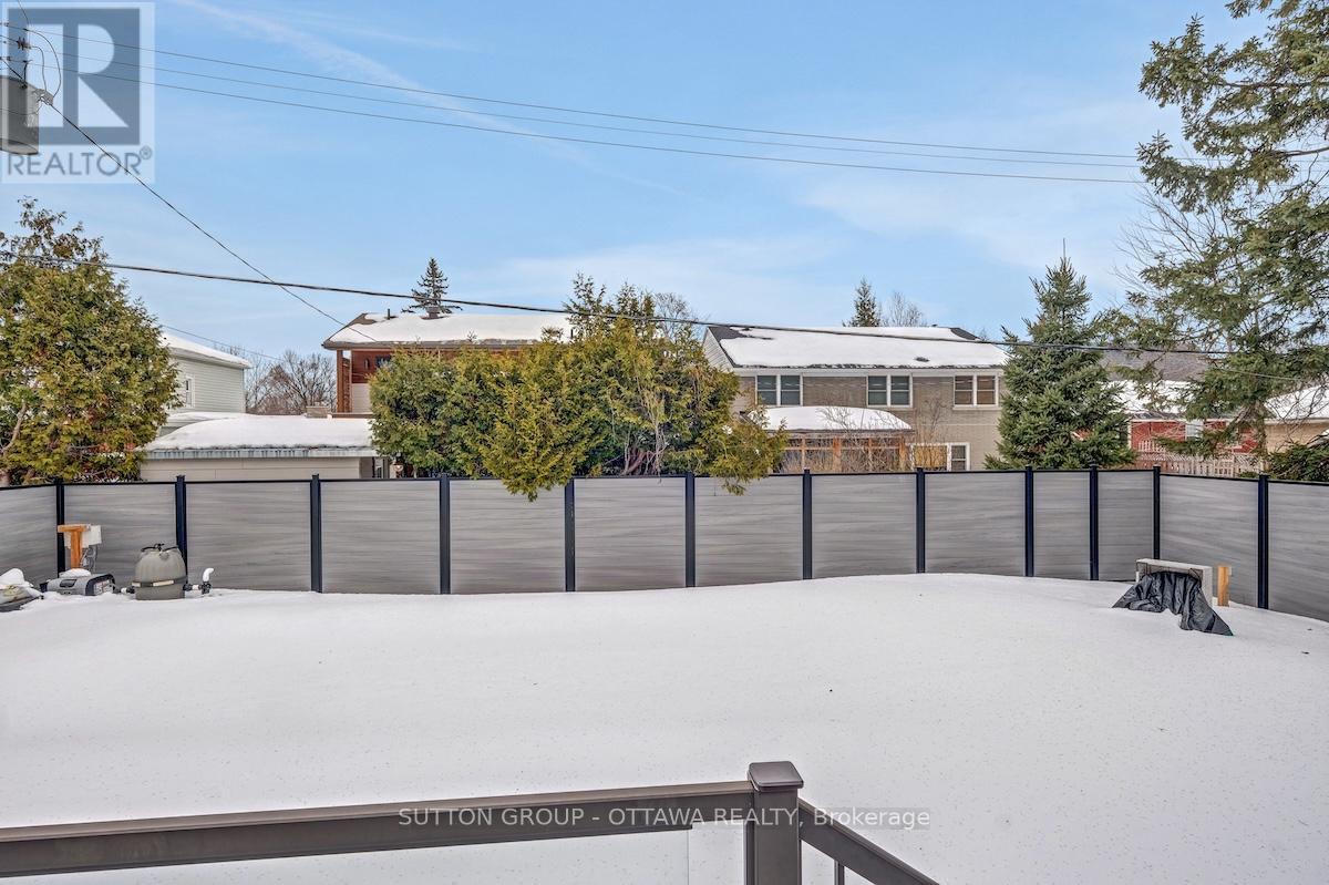 517 Braydon Avenue, Ottawa, ON - Outdoor