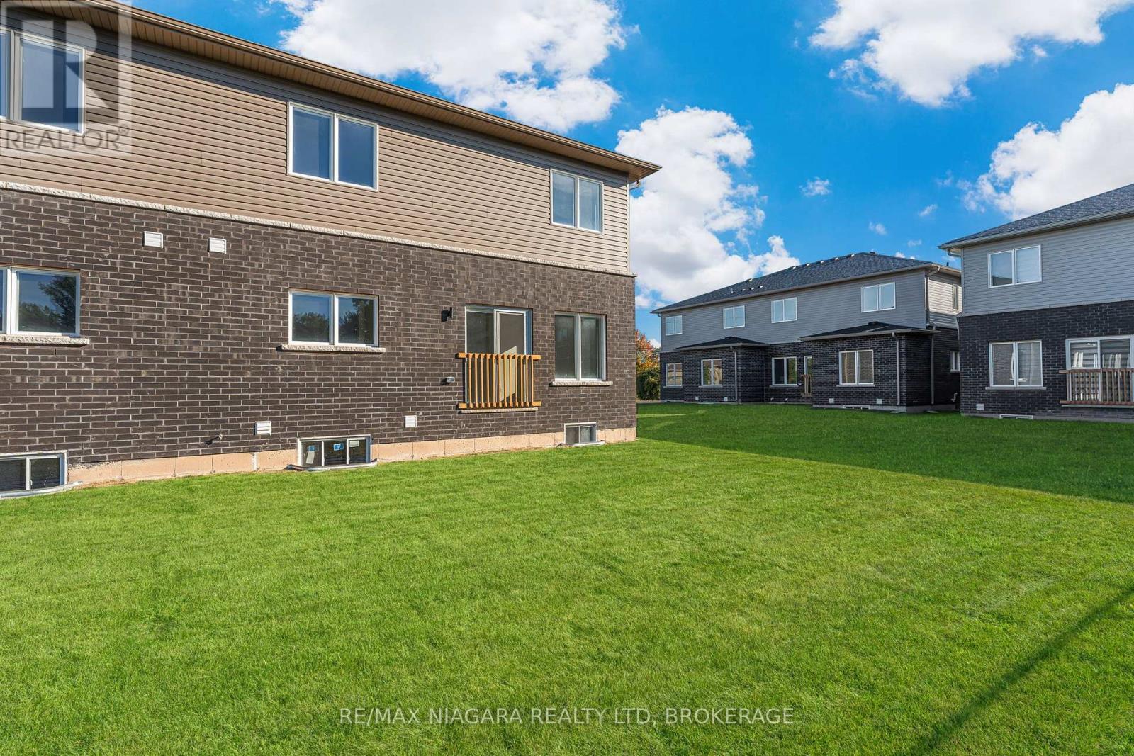 3219 Dominion Road, Fort Erie (Ridgeway), ON - Outdoor With Exterior