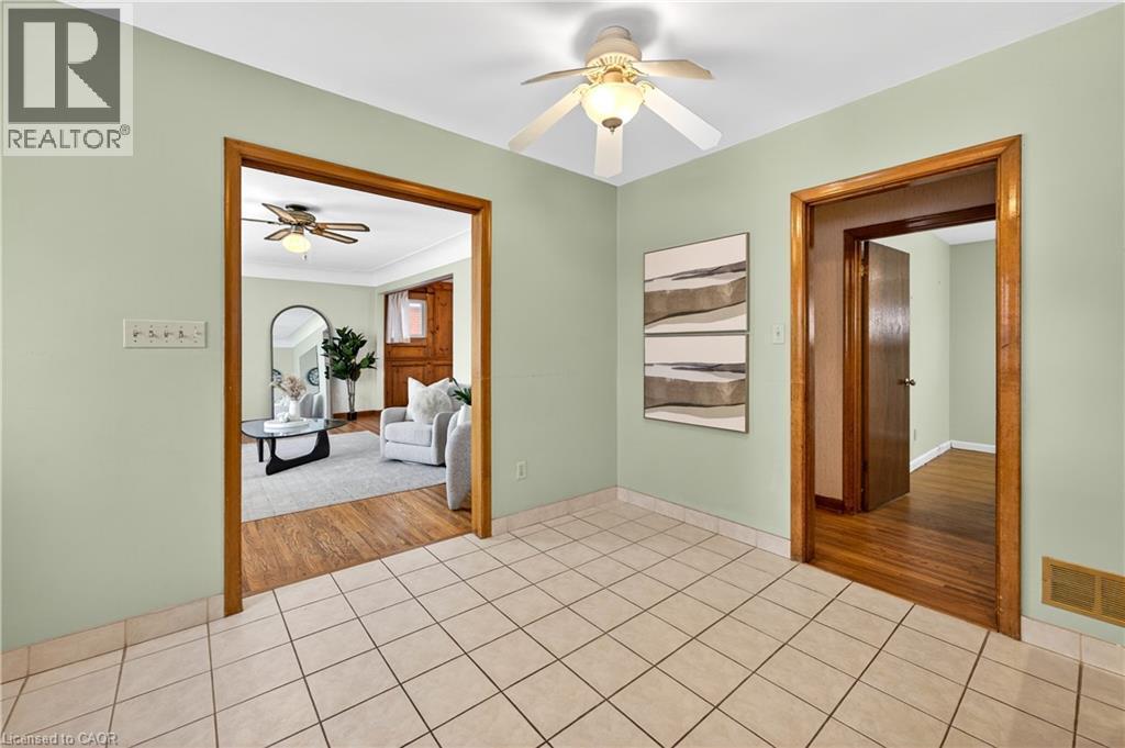 126 West 4Th Street, Hamilton, ON - Indoor Photo Showing Other Room
