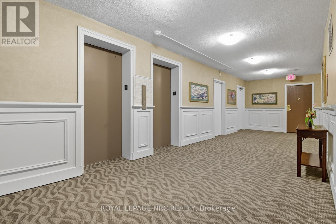 Here we are on the 4th floor - 401 - 141 Church Street, St. Catharines (Downtown), ON - Indoor Photo Showing Other Room