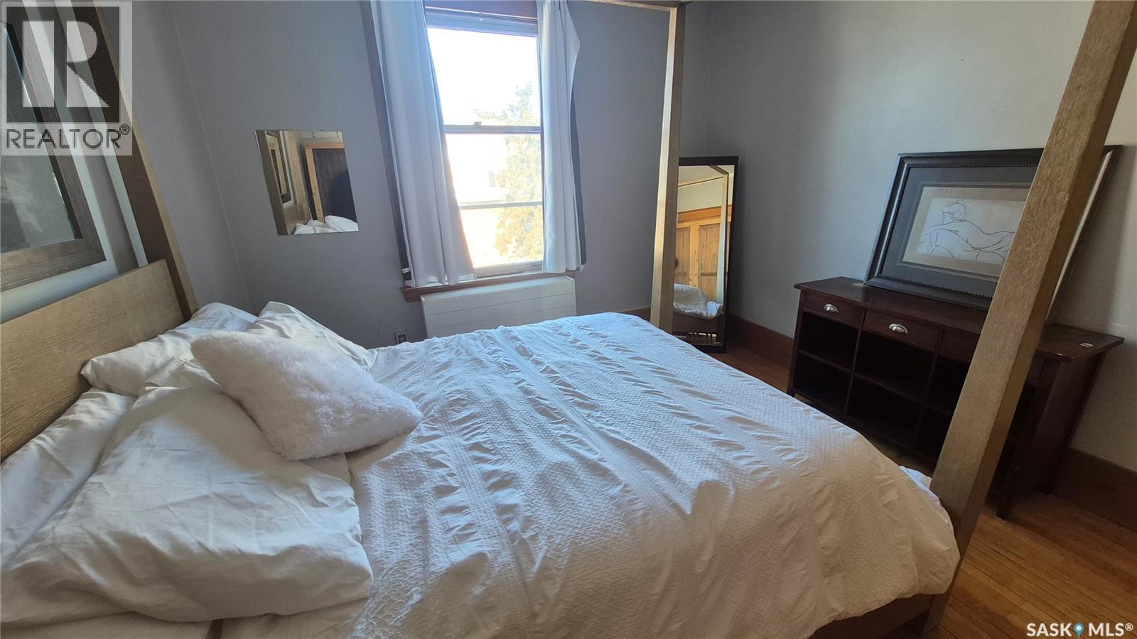 12 2201 14Th Avenue, Regina, SK - Indoor Photo Showing Bedroom
