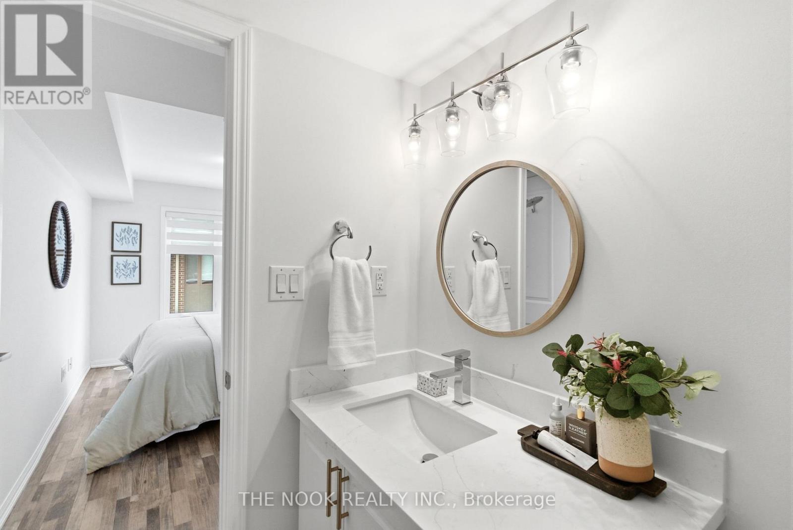 401 - 1460 Whites Road, Pickering (Woodlands), ON - Indoor Photo Showing Bathroom