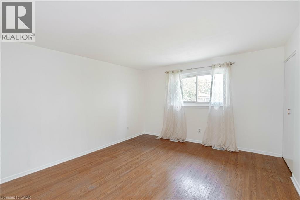 1093 Parthia Crescent, Mississauga, ON - Indoor Photo Showing Other Room