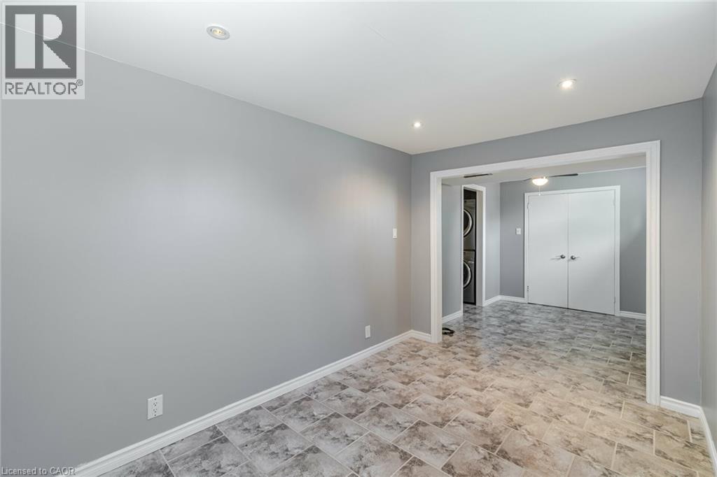 1093 Parthia Crescent, Mississauga, ON - Indoor Photo Showing Other Room
