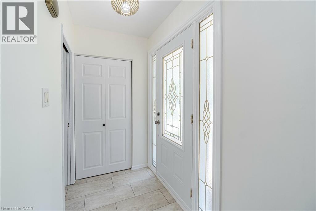 1093 Parthia Crescent, Mississauga, ON - Indoor Photo Showing Other Room