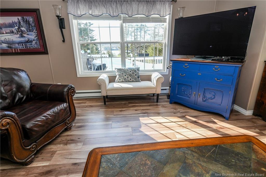 12 Bayview Dr, Dufferin, NB