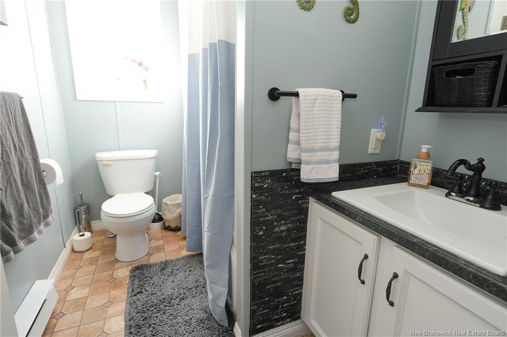 12 Bayview Dr, Dufferin, NB