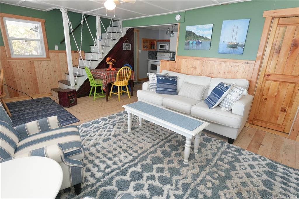 12 Bayview Dr, Dufferin, NB