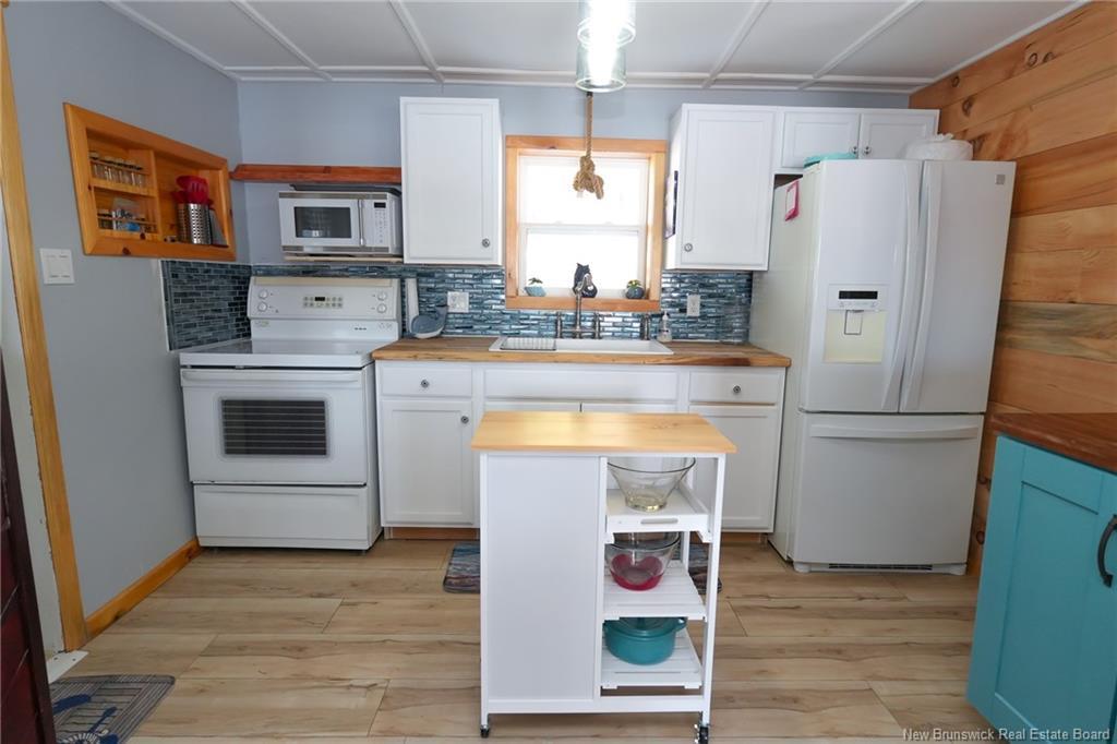 12 Bayview Dr, Dufferin, NB