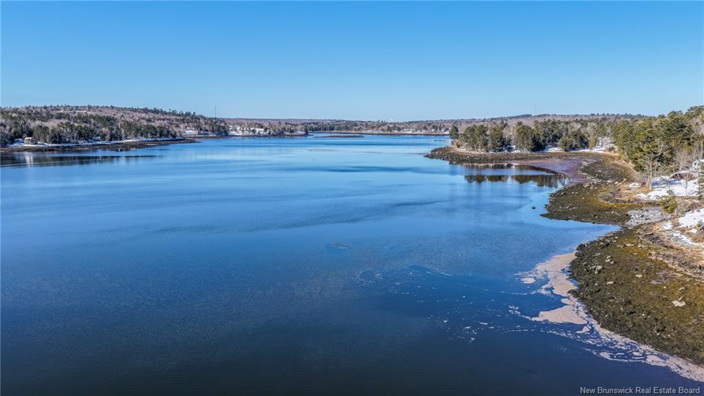 12 Bayview Dr, Dufferin, NB