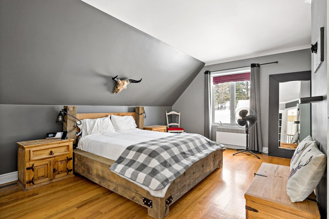 Chambre à coucher principale - 7 Rue St-André, Mont-Blanc, QC - Indoor Photo Showing Bedroom