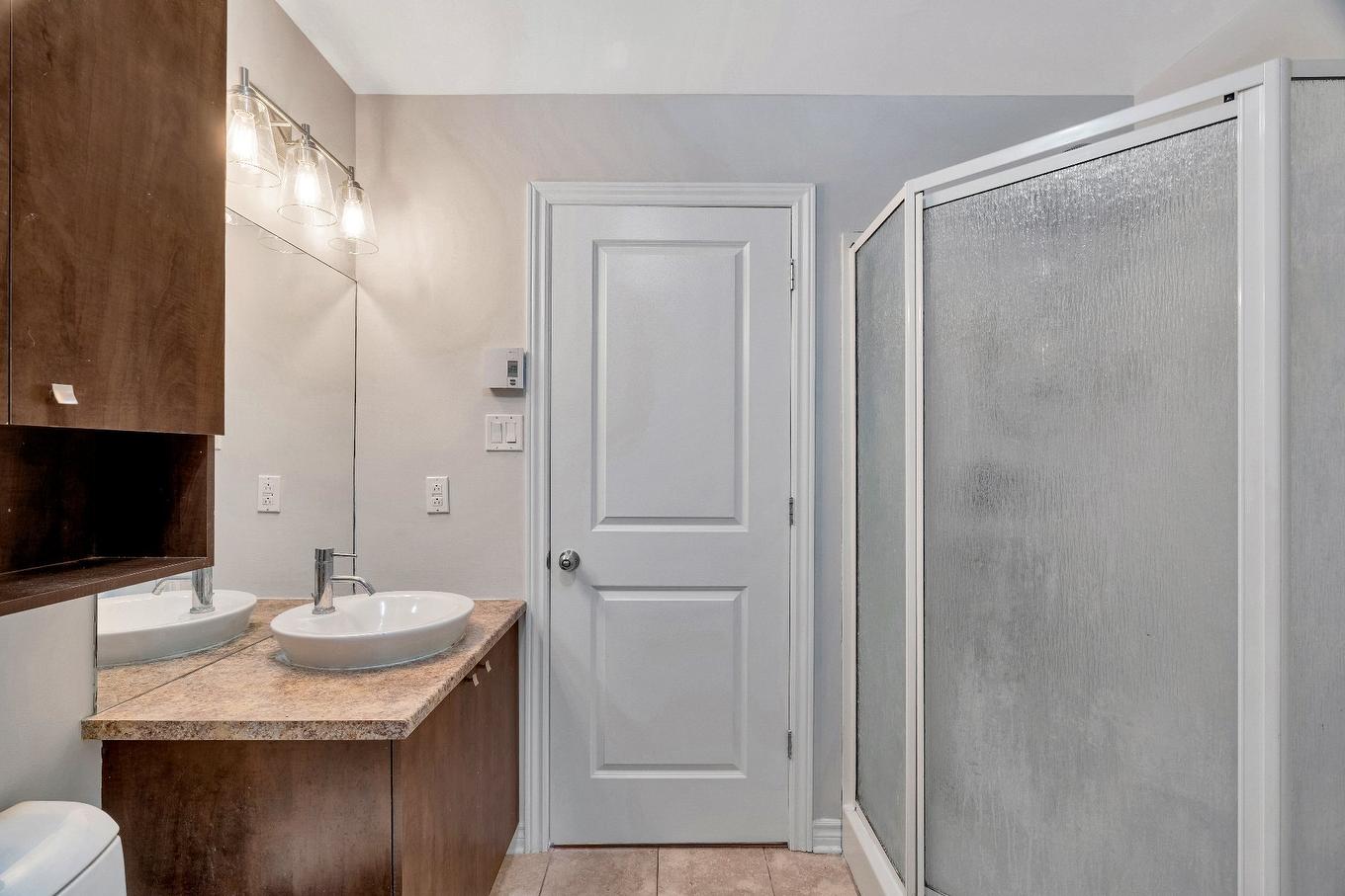 Salle de bains - 5-5740 Rue Laurendeau, Montréal (Le Sud-Ouest), QC - Indoor Photo Showing Bathroom