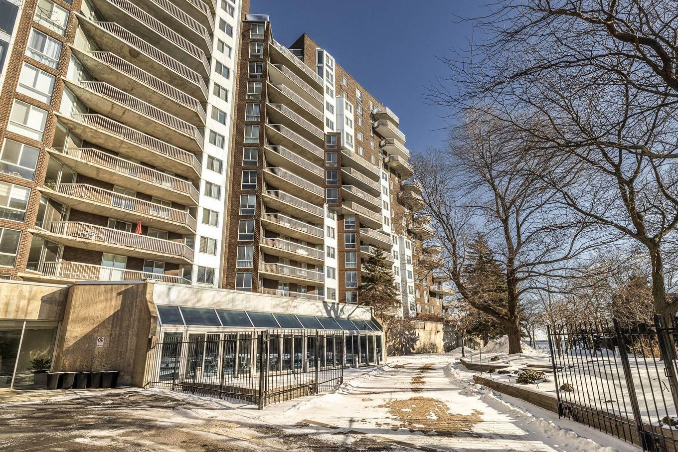 Façade - 301-30 Rue Berlioz, Montréal (Verdun/Île-Des-Soeurs), QC - Outdoor With Facade