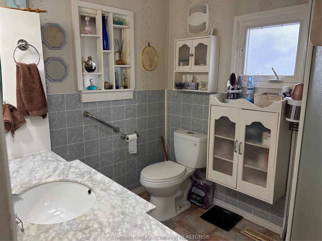 282 Queen Street, Chatham, ON