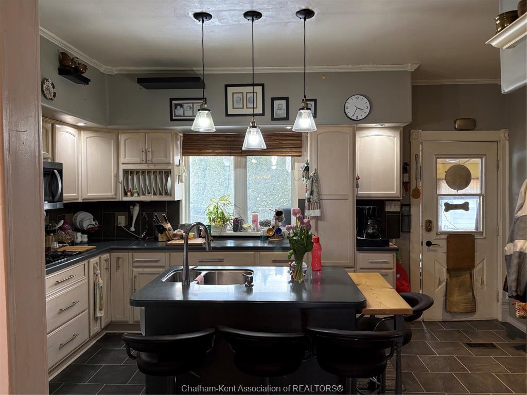 282 Queen Street, Chatham, ON