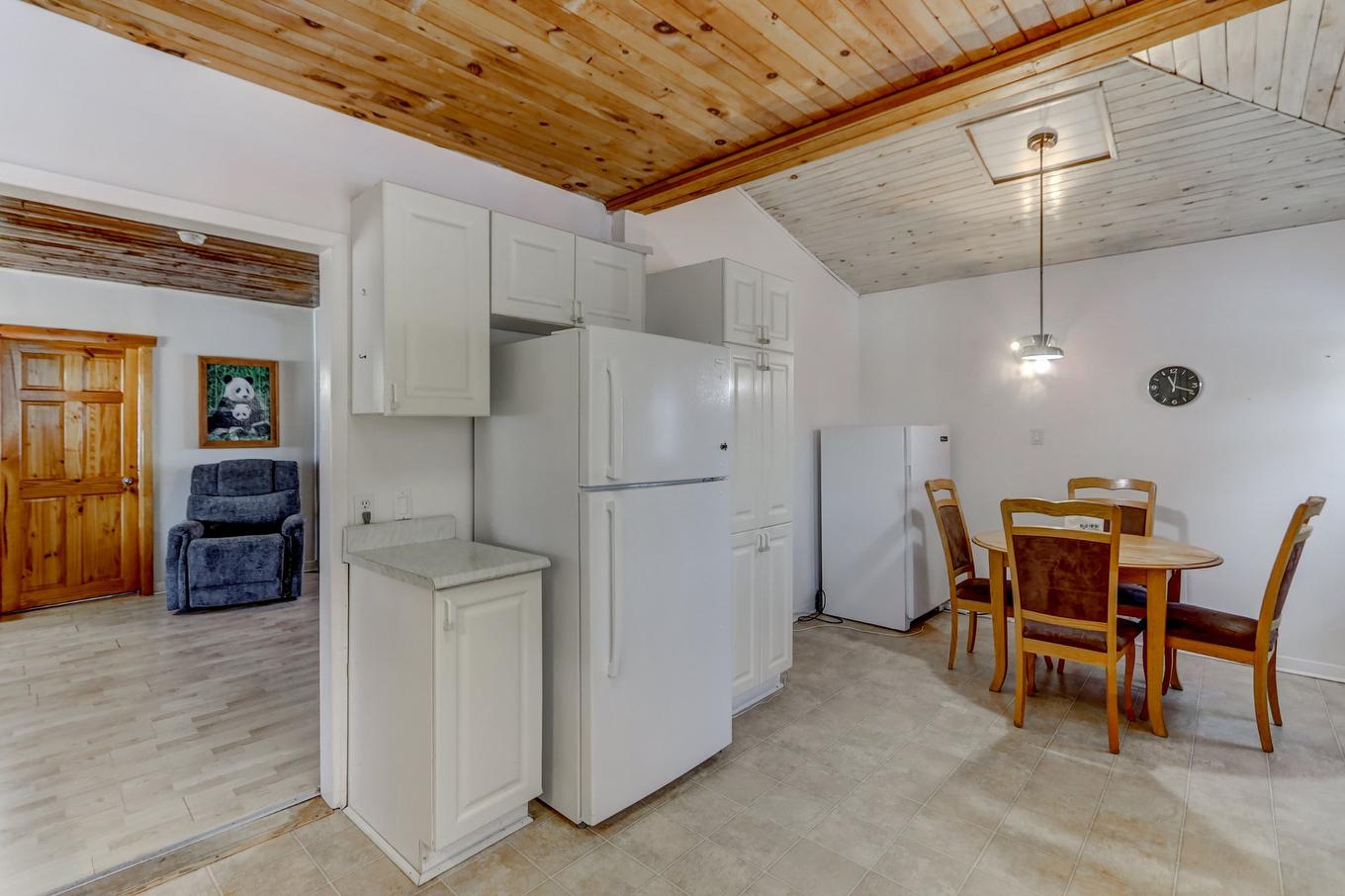 Kitchen - 302 Route Du Lac-Rond S., Montcalm, QC - Indoor Photo Showing Other Room