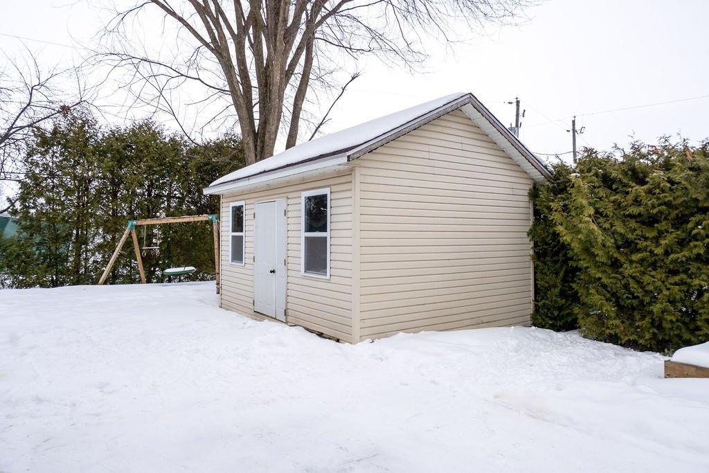 Cour - 336 Rue Jeanne-Robert, Saint-Jean-Sur-Richelieu, QC - Outdoor