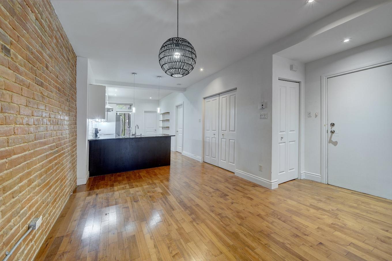 Vue d'ensemble - 1836 Boul. De Maisonneuve E., Montréal (Ville-Marie), QC - Indoor Photo Showing Other Room