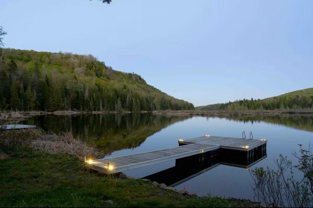 Vue - 521 Ch. De Courchevel, Saint-Adolphe-D'Howard, QC - Outdoor With Body Of Water With View